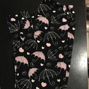 Lularoe like leggings! Super cute umbrellas! OS